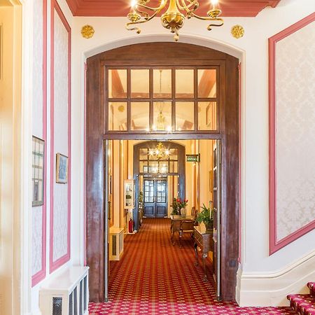 איסטבורן Queens Hotel מראה חיצוני תמונה